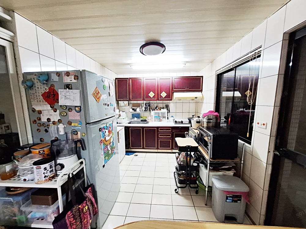 4 bedrooms townhouse for sale in Xizhi District, New Taipei City | NT$ 16 800 000 | 5 ping slide 1