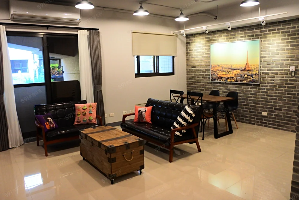 3 bedrooms apartment for rent TWD 30 000 - 30 ping - Gushan District, Kaohsiung City slide 0