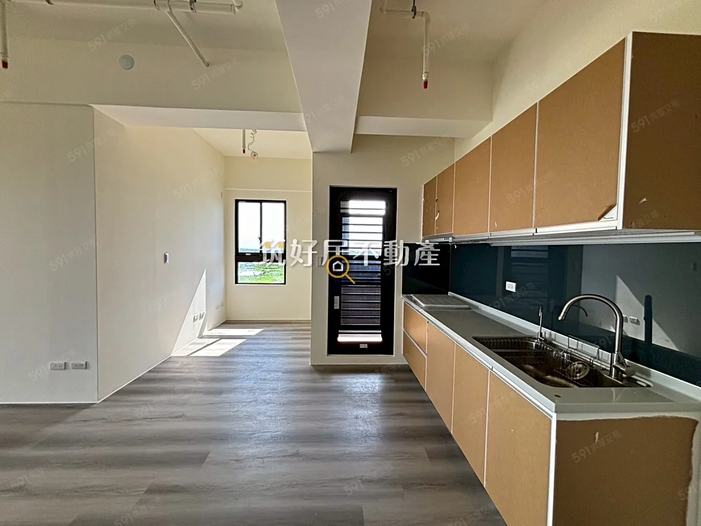 3 bedrooms apartment for sale TWD 11 990 000 - 20 ping - Annan District,Tainan City slide 8