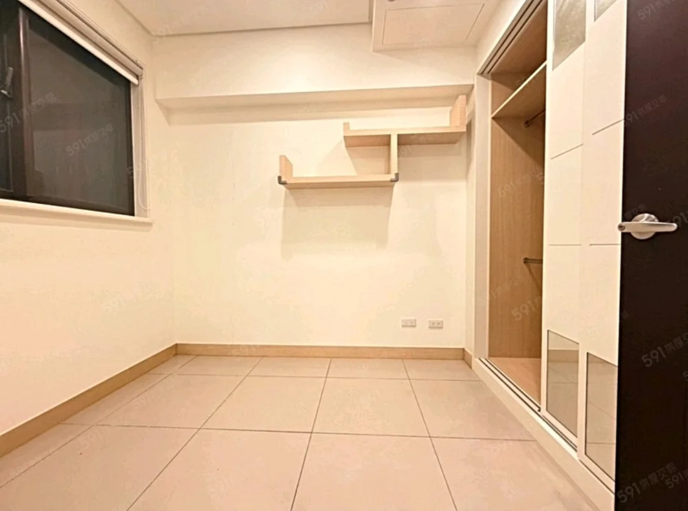 3 bedrooms apartment for sale in Anle District, Keelung City | NT$ 22 600 000 | 5 ping slide 4