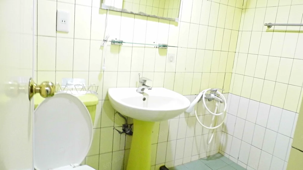 4 bedrooms apartment for rent in Beitou District, Taipei City | NT$ 33 000 | 38 ping slide 10