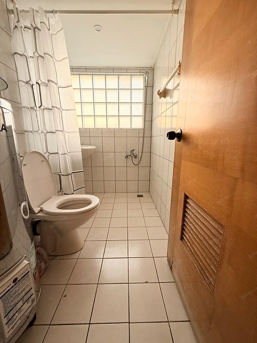 2 bedrooms apartment for rent in Zhongshan District, Taipei City | NT$ 40 000 | 20 ping slide 7