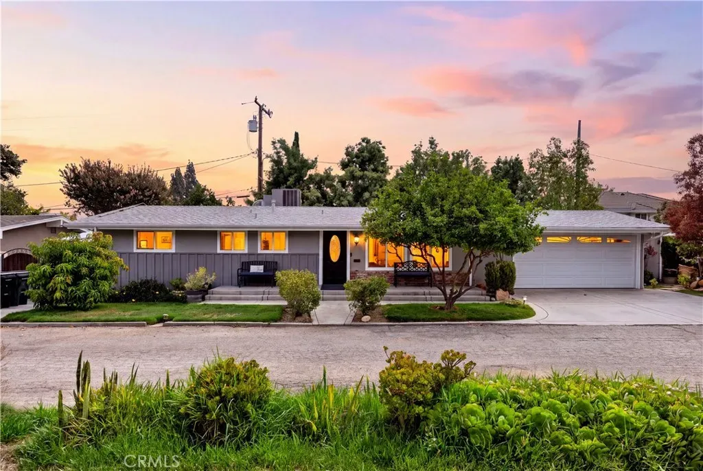4 bedrooms house for sale in San Gabriel Valley, Los Angeles | US$ 1 188 000 | 49 ping slide 0