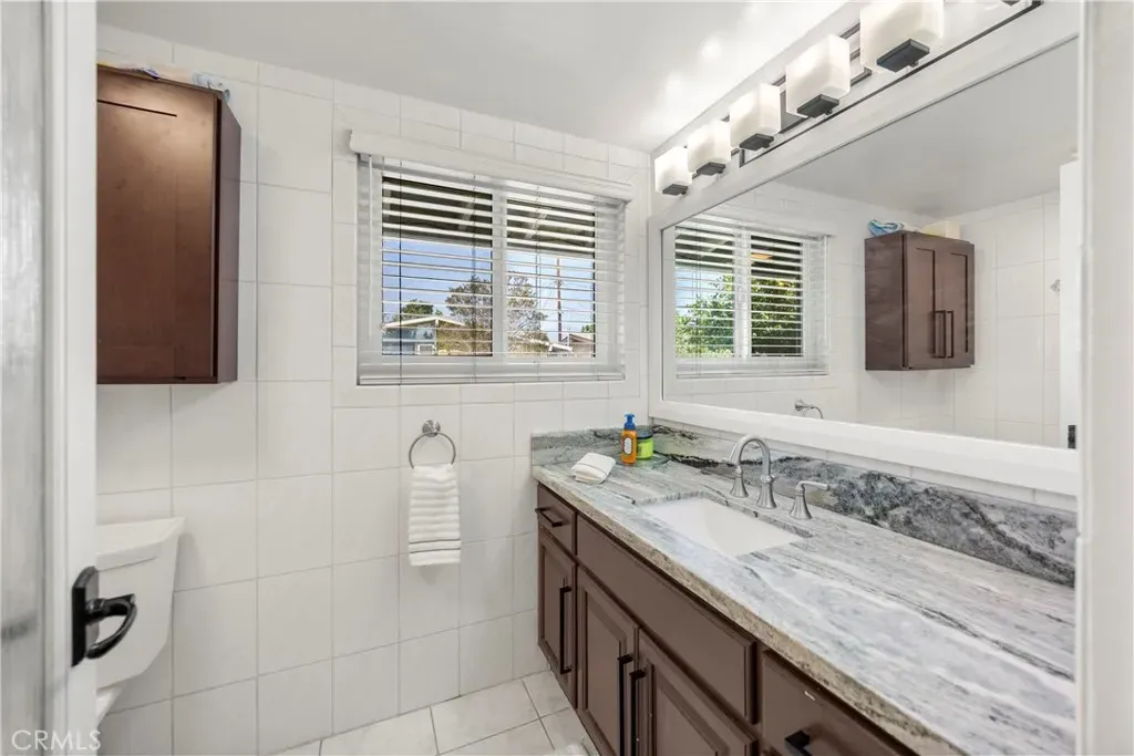 4 bedrooms house for sale in San Gabriel Valley, Los Angeles | US$ 1 188 000 | 49 ping slide 11
