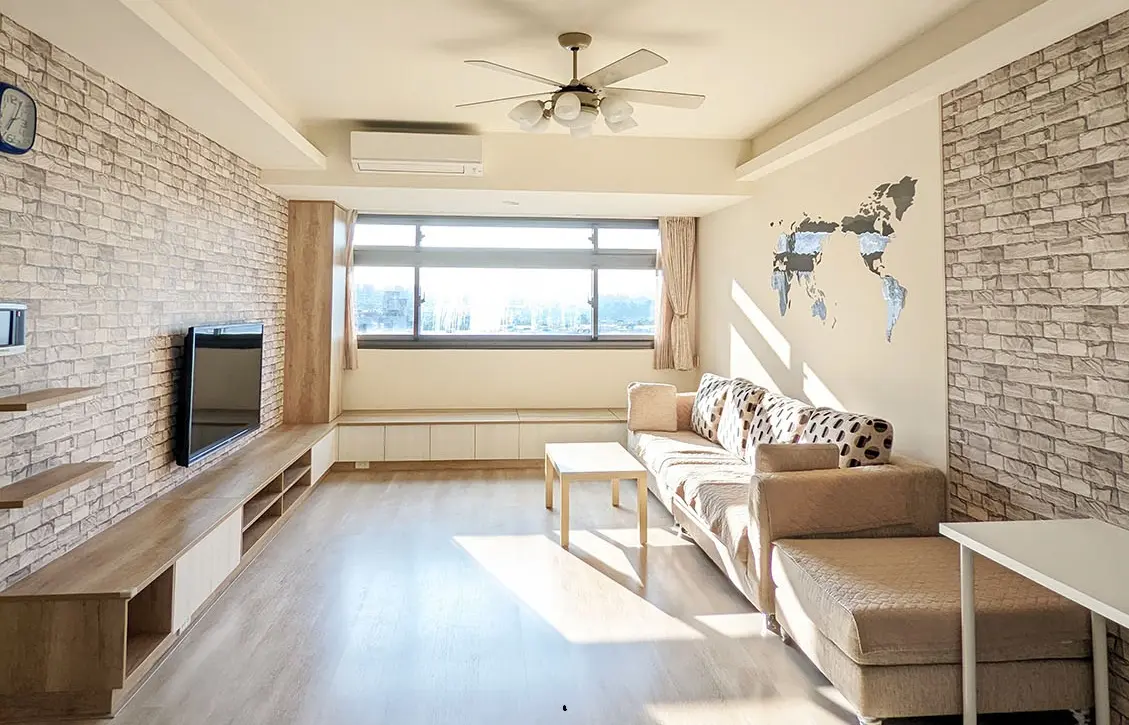 3 bedrooms apartment for sale in Banqiao District, New Taipei City | NT$ 25 000 000 | 30 ping slide 0