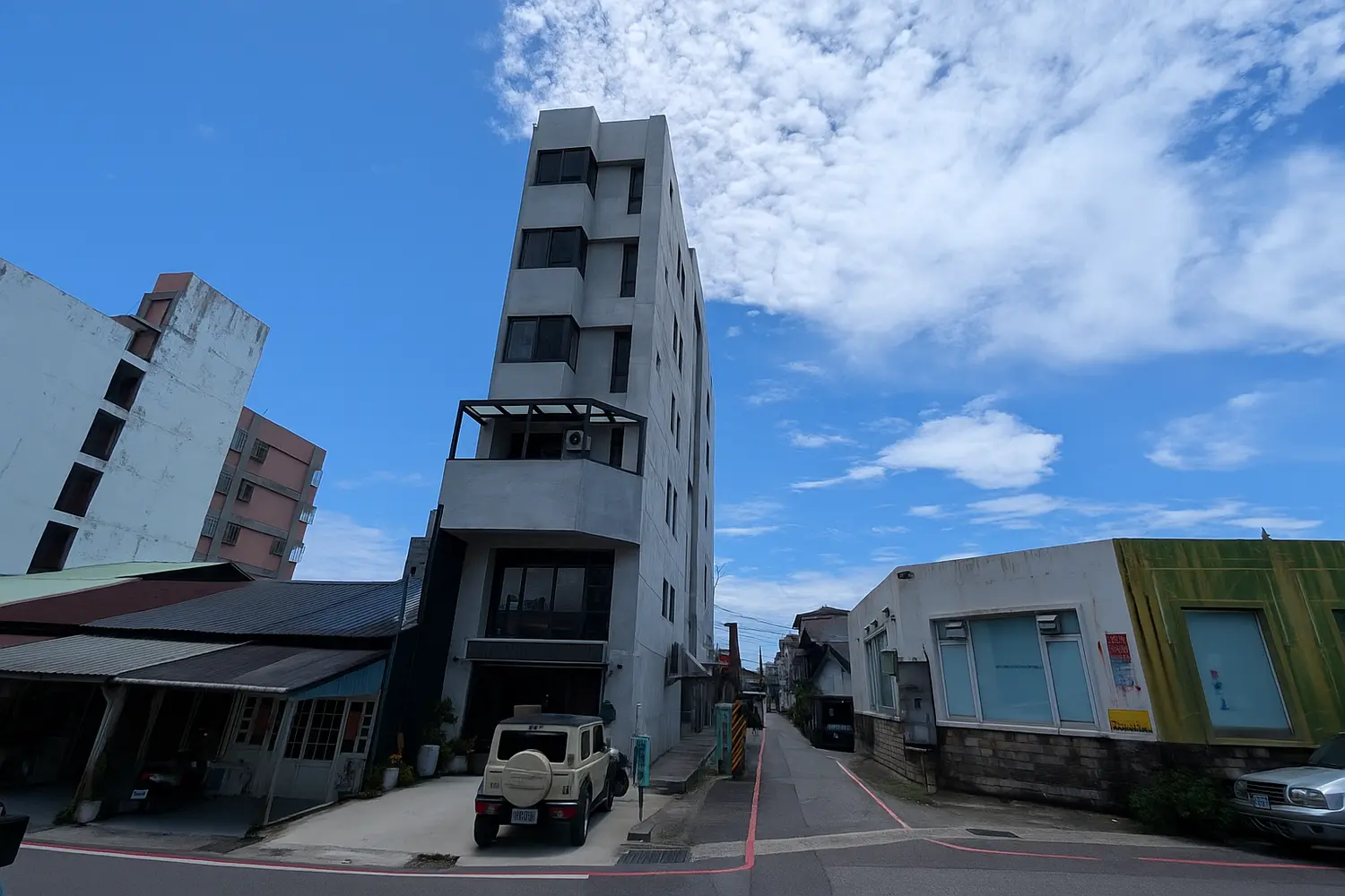 2 bedrooms apartment for sale in Hualien City, Hualien County | NT$ 6 980 000 | 14 ping slide 0