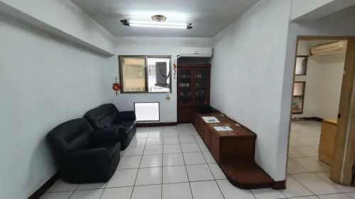 Apartment for rent TWD 13 000 - Guosheng 6th Street - 2 bedrooms