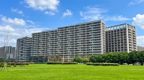 Apartment for rent NT$ 35 000 - Gaotiezhanqian Rd - 3 bedrooms