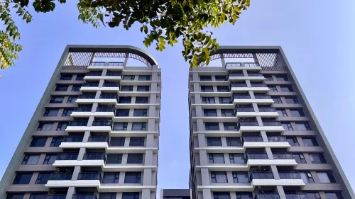 Apartment for rent NT$ 24 000 - Gaotiezhanqian Rd - 2 bedrooms