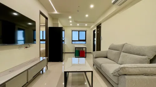 Apartment for rent NT$ 35 000 - Gaotiezhanqian Rd - 3 bedrooms