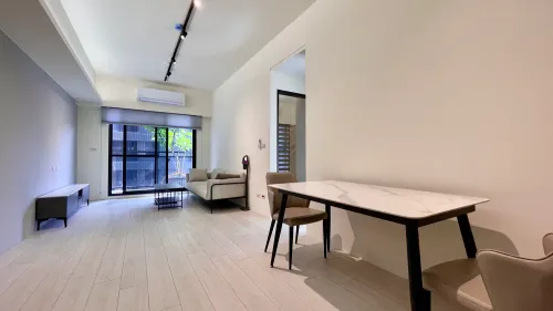 2 bedrooms apartment for rent in Zhongli District, Taoyuan City | NT$ 24 000 | 17 ping slide 4