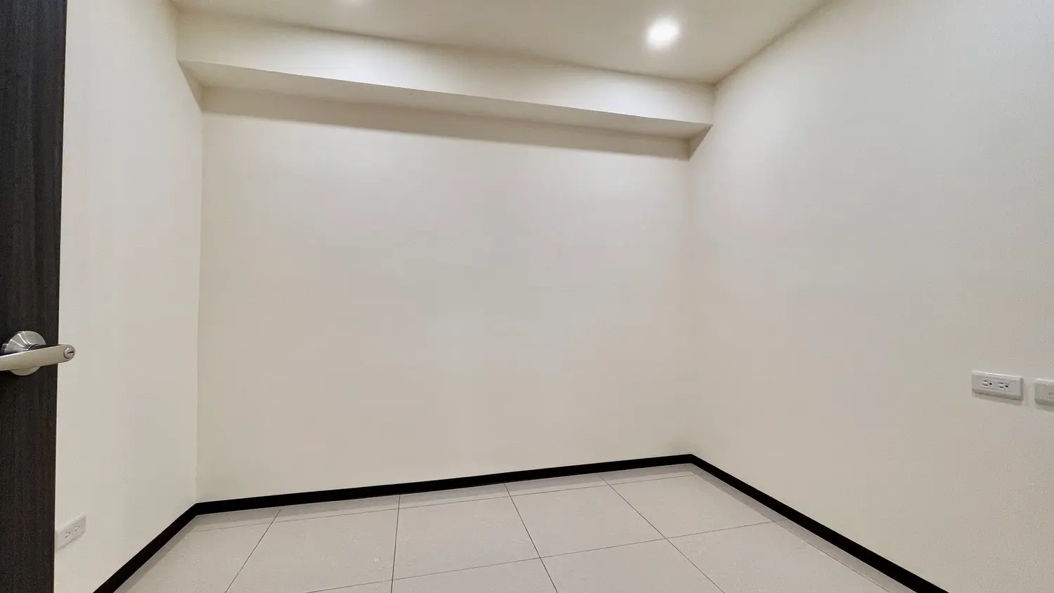 3 bedrooms apartment for rent in Zhongli District, Taoyuan City | NT$ 29 000 | 18 ping slide 5