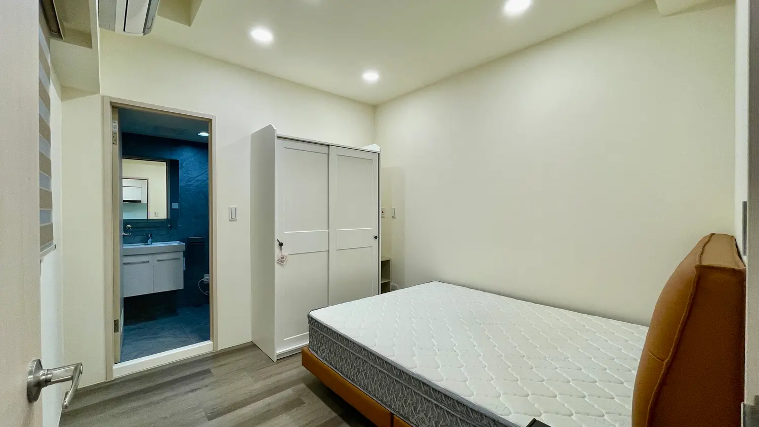 3 bedrooms apartment for rent in Zhongli District, Taoyuan City | NT$ 34 000 | 19 ping slide 6