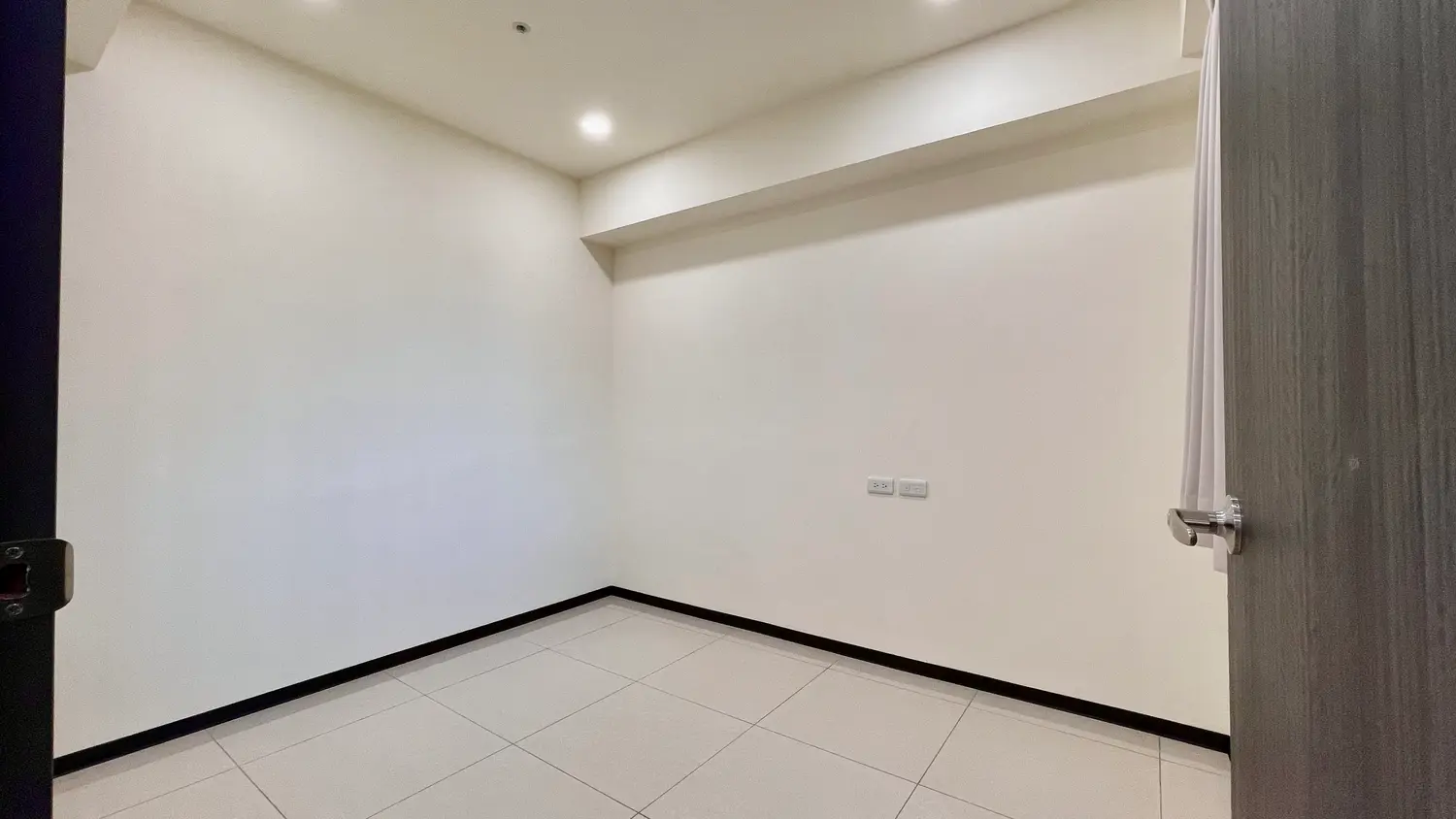 3 bedrooms apartment for rent in Zhongli District, Taoyuan City | NT$ 29 000 | 18 ping slide 6