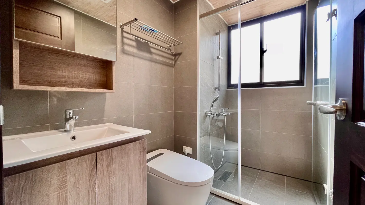 2 bedrooms apartment for rent in Zhongli District, Taoyuan City | NT$ 24 000 | 17 ping slide 7