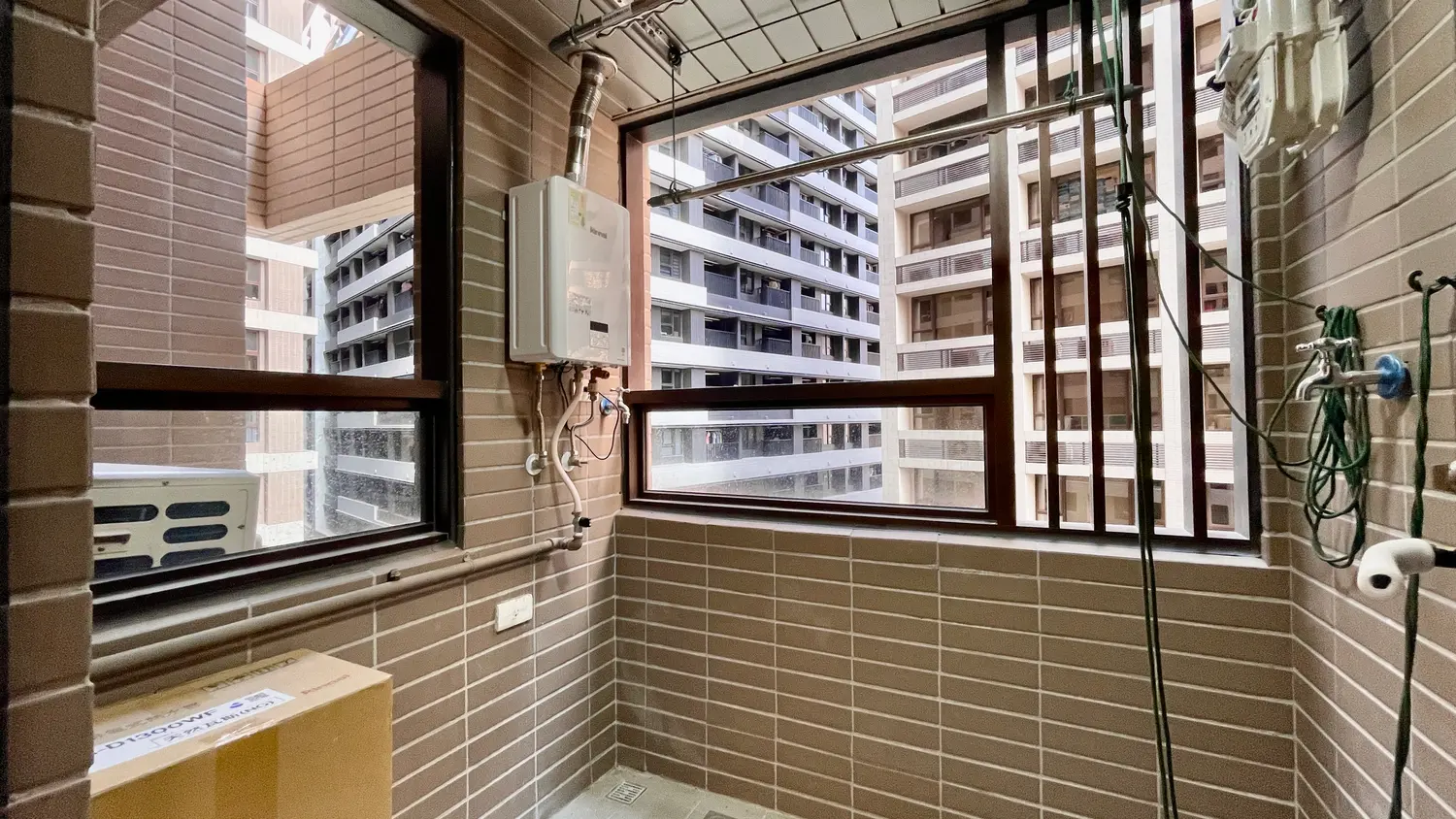 1 room apartment for rent in Zhongli District, Taoyuan City | NT$ 26 000 | 14 ping slide 7