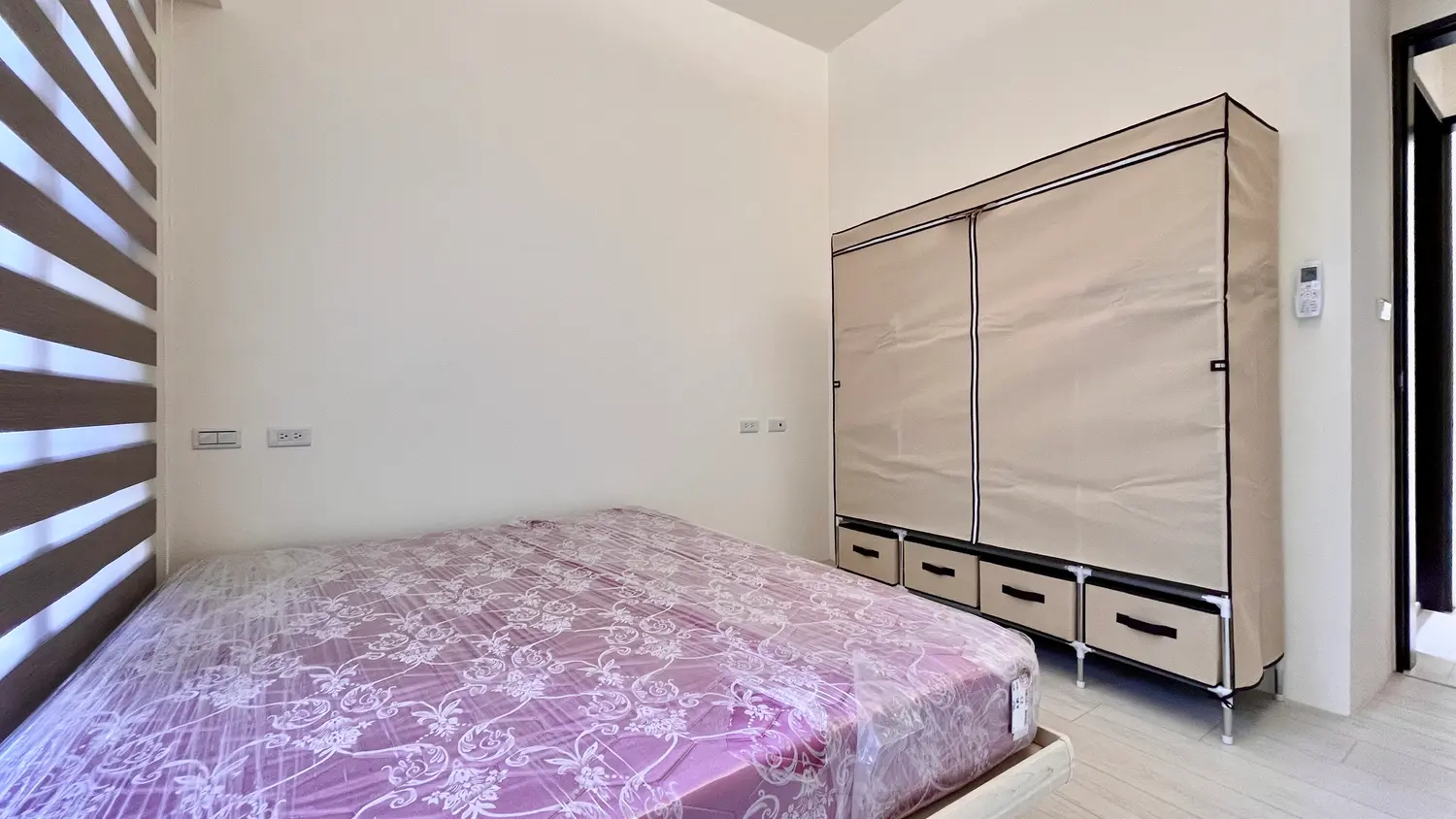 2 bedrooms apartment for rent in Zhongli District, Taoyuan City | NT$ 24 000 | 17 ping slide 8