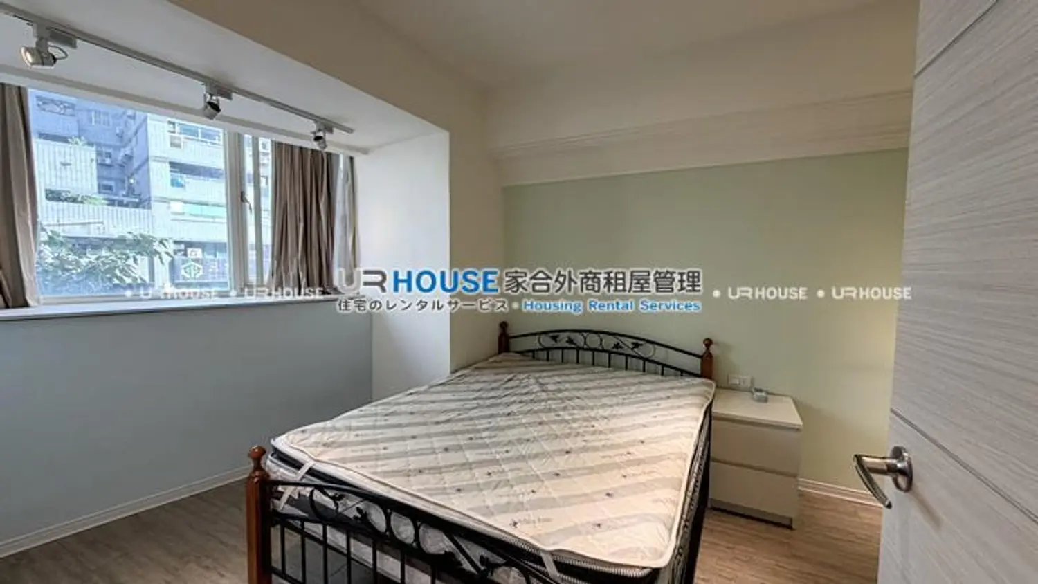 2 房 公寓 出租 TWD 37 000 - 13 坪 - 中正區,台北市 slide 3