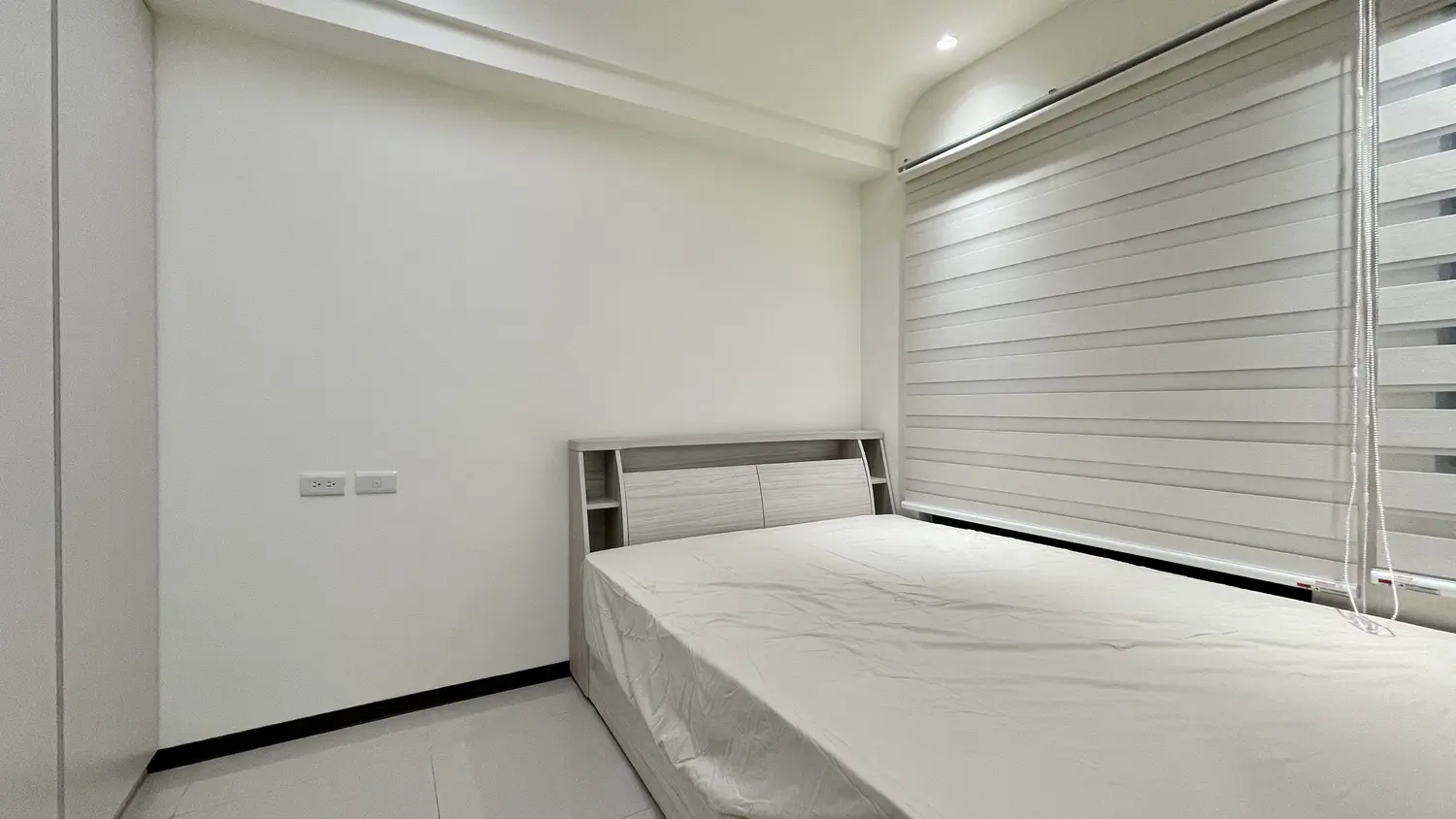 1 room apartment for rent in Zhongli District, Taoyuan City | NT$ 24 000 | 14 ping slide 10