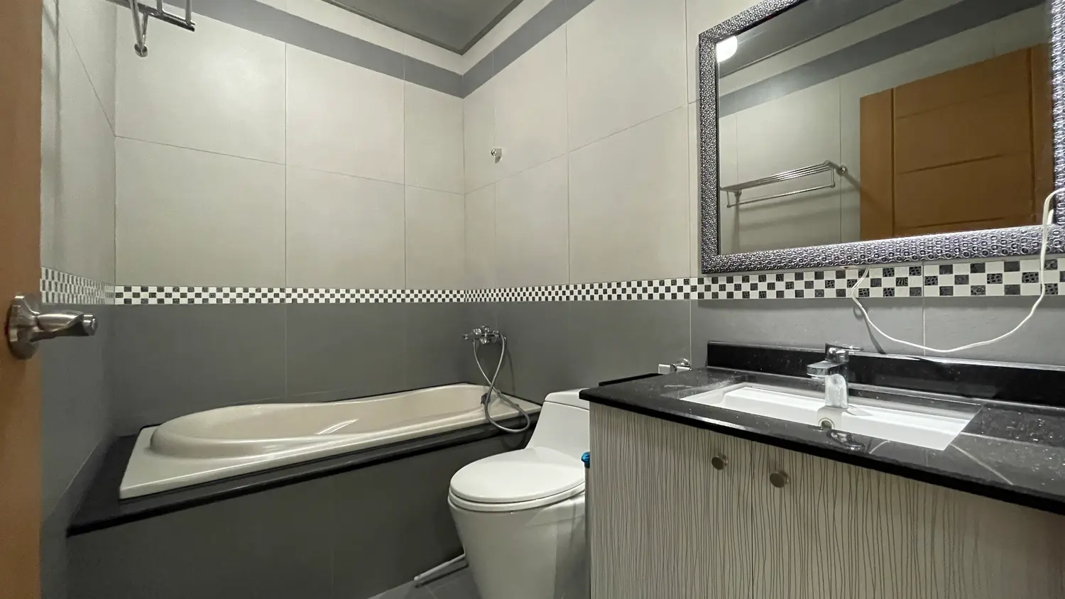 Office for rent in Zhongli District, Taoyuan City | NT$ 45 000 | 25 ping slide 10