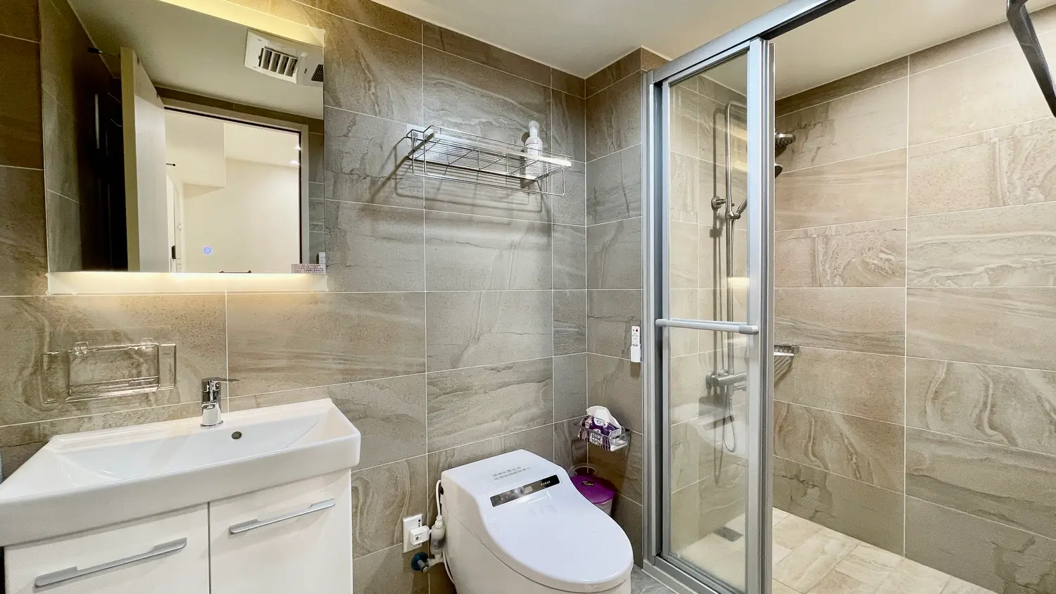 2 bedrooms apartment for rent in Zhongli District, Taoyuan City | NT$ 25 000 | 12 ping slide 13