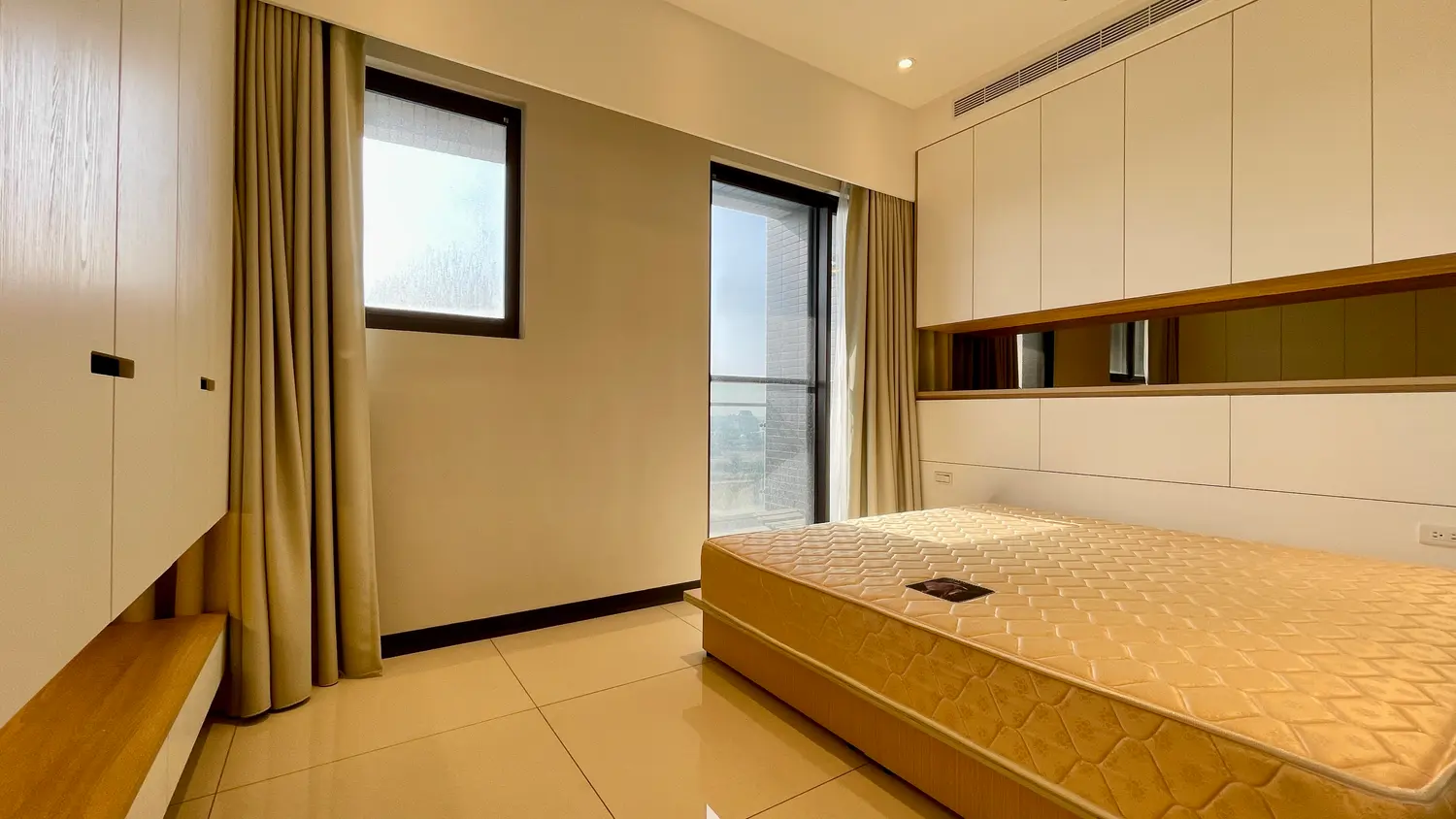 Studio apartment for rent in Zhongli District, Taoyuan City | NT$ 24 000 | 13 ping slide 12