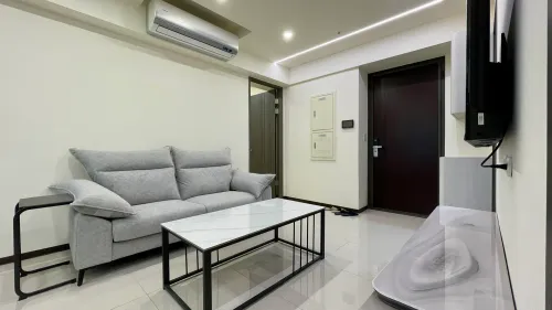 Apartment for rent NT$ 35 000 - Gaotiezhanqian Rd - 3 bedrooms