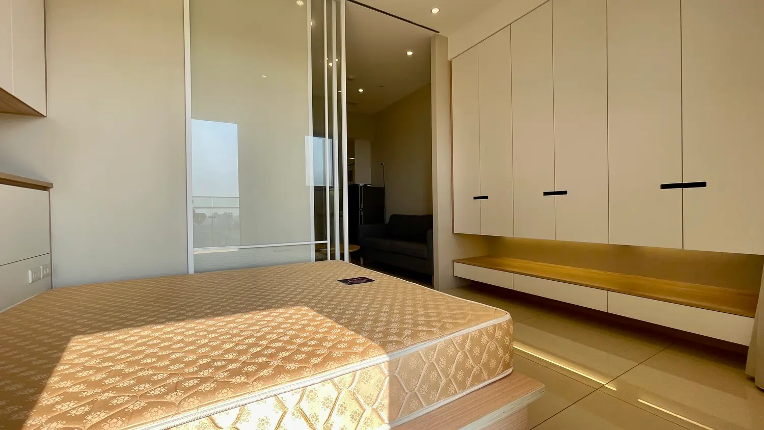 Studio apartment for rent in Zhongli District, Taoyuan City | NT$ 24 000 | 13 ping slide 13