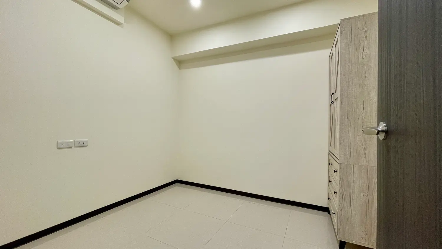 3 bedrooms apartment for rent in Zhongli District, Taoyuan City | NT$ 35 000 | 18 ping slide 12