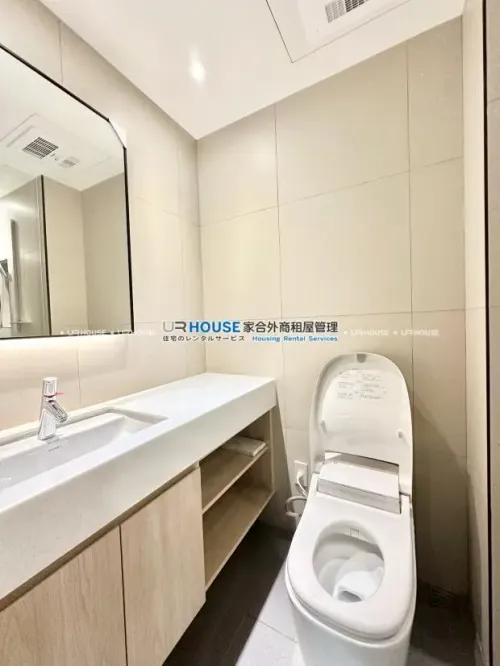 1 room apartment for rent in Zhongshan District, Taipei City | NT$ 47 000 | 9 ping slide 9