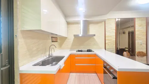 Apartment for sale NT$ 24 000 000 - Bo-ai 2nd Road - 3 bedrooms