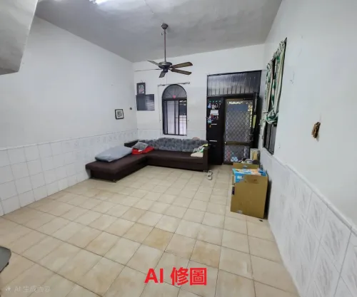 4 bedrooms townhouse for sale in Niaosong District, Kaohsiung City | NT$ 5 980 000 | 27 ping slide 1