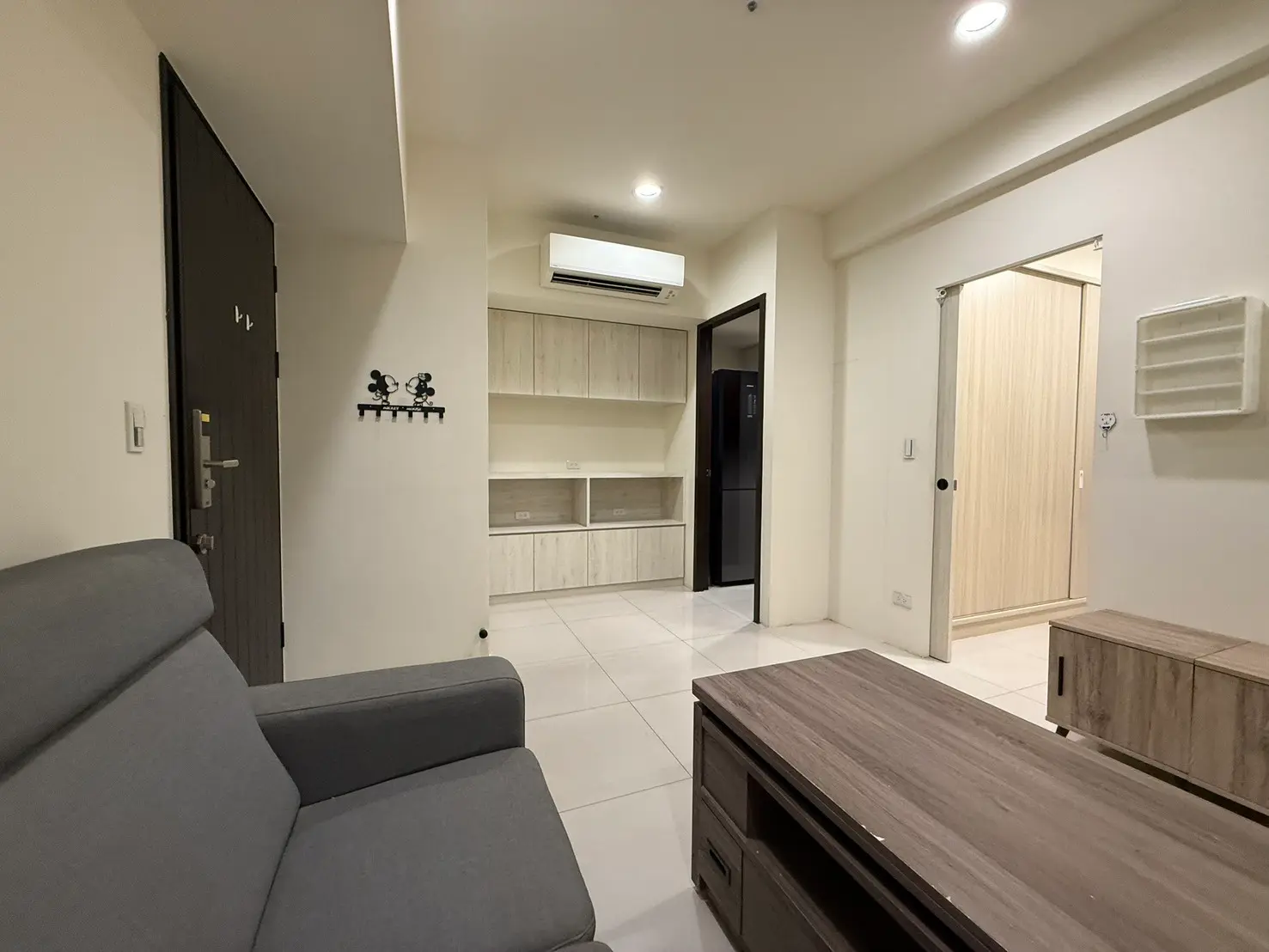 2 bedrooms apartment for sale in Qianjin District, Kaohsiung City | NT$ 10 380 000 | 16 ping slide 1