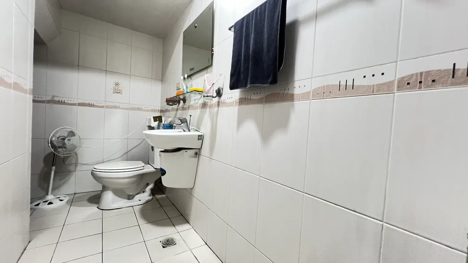4 bedrooms townhouse for sale in Nanzih District, Kaohsiung City | NT$ 18 800 000 | 60 ping slide 10