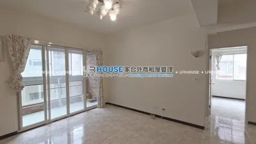 3 bedrooms apartment for rent in Zhongshan District, Taipei City | NT$ 50 000 | 29 ping slide 2