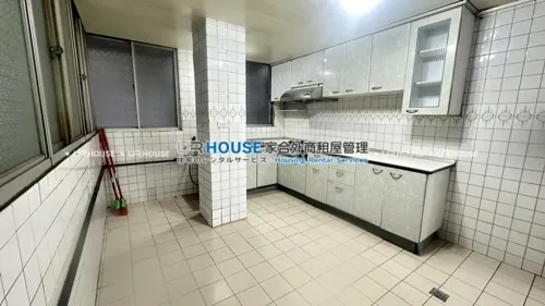 Apartment for rent TWD 40 000 - Lane 195, Fuyuan Street - 4 bedrooms