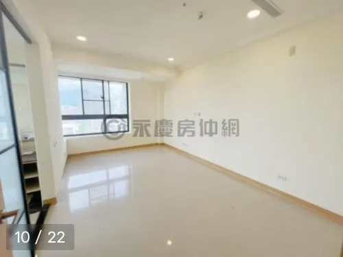 Apartment for sale NT$ 19 600 000 - Section 1, Shalun Road - 3 bedrooms