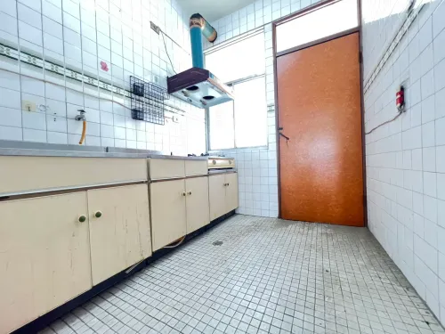 Apartment for sale NT$ 3 080 000 - Kaixuan 3rd Road - 3 bedrooms