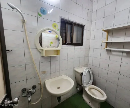 4 bedrooms townhouse for sale in Niaosong District, Kaohsiung City | NT$ 5 980 000 | 27 ping slide 2