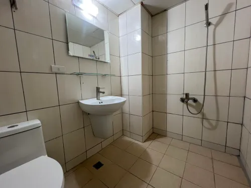 3 bedrooms apartment for sale in Zuoying District, Kaohsiung City | NT$ 11 980 000 | 27 ping slide 2