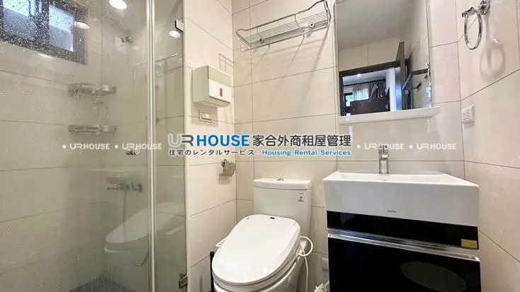 2 bedrooms apartment for rent in Xinyi District, Taipei City | TWD 55 000 | 19 ping slide 5