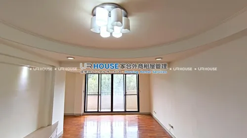 3 bedrooms apartment for rent in Shilin District, Taipei City | NT$ 62 000 | 46 ping slide 1