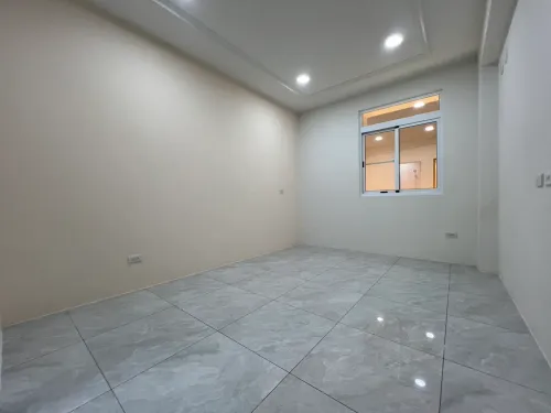 3 bedrooms apartment for sale in Sanmin District, Kaohsiung City | NT$ 9 580 000 | 19 ping slide 4