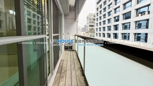 Studio apartment for rent in Zhongshan District, Taipei City | TWD 31 000 | 11 ping slide 5