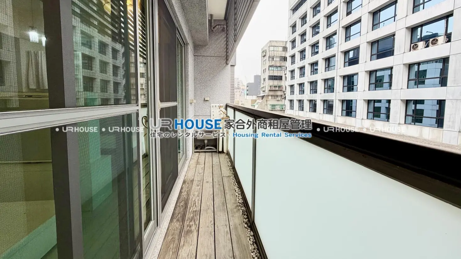 Studio apartment for rent in Zhongshan District, Taipei City | TWD 31 000 | 11 ping slide 5