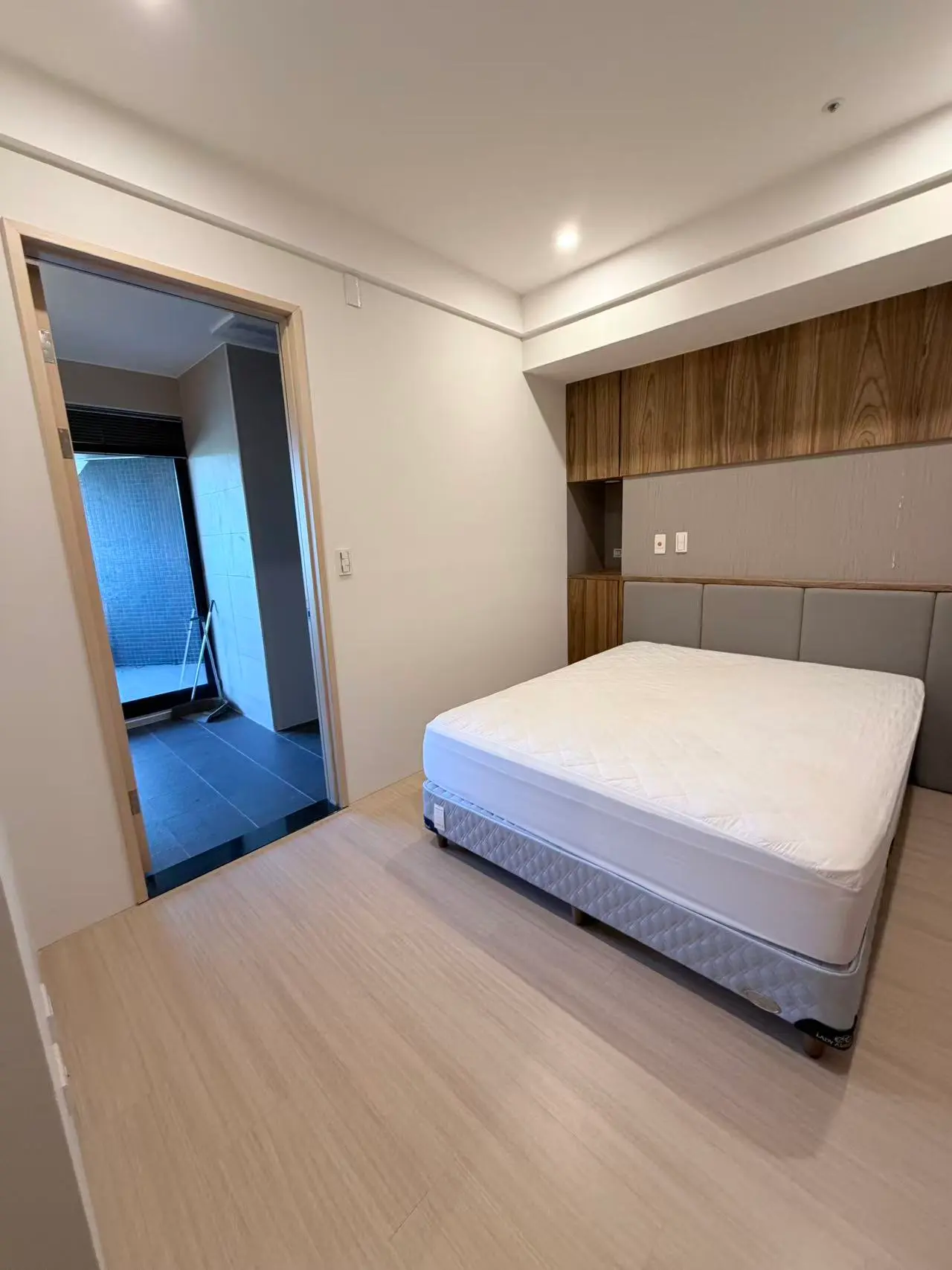 1 bedroom apartment for rent in Tamsui District, New Taipei City | NT$ 25 000 | 24 ping slide 3