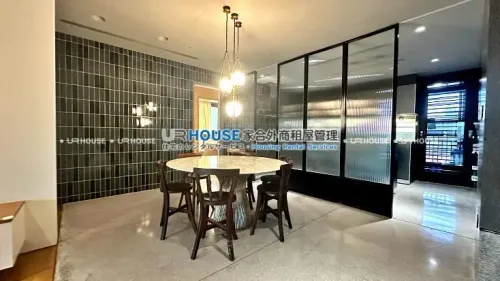Apartment for rent TWD 220 000 - Jilin Road - 3 bedrooms