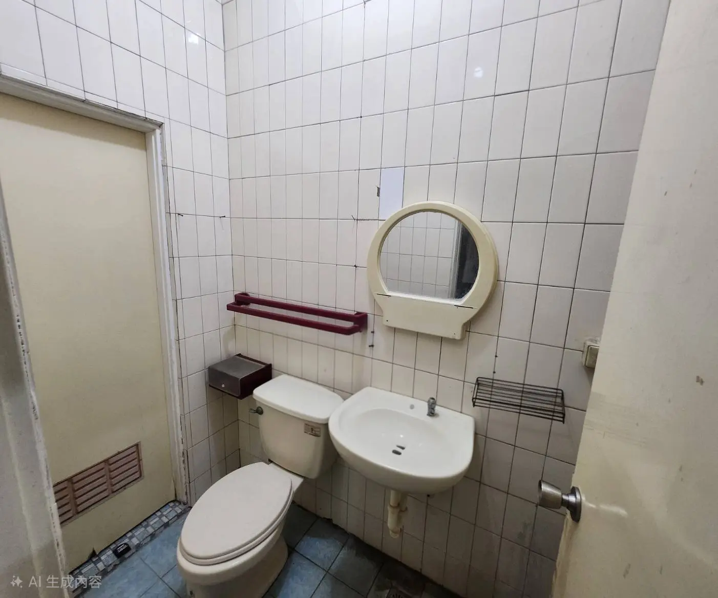 4 bedrooms townhouse for sale in Niaosong District, Kaohsiung City | NT$ 5 980 000 | 27 ping slide 7