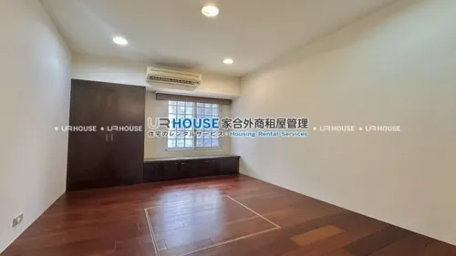 Apartment for rent TWD 98 000 - Lane 19, Section 1, Da'an Rd - 4 bedrooms