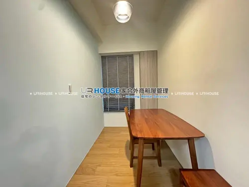 1 room apartment for rent in Daan District, Taipei City | NT$ 55 000 | 13 ping slide 5